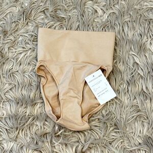 Skims shapewear undies size XXS